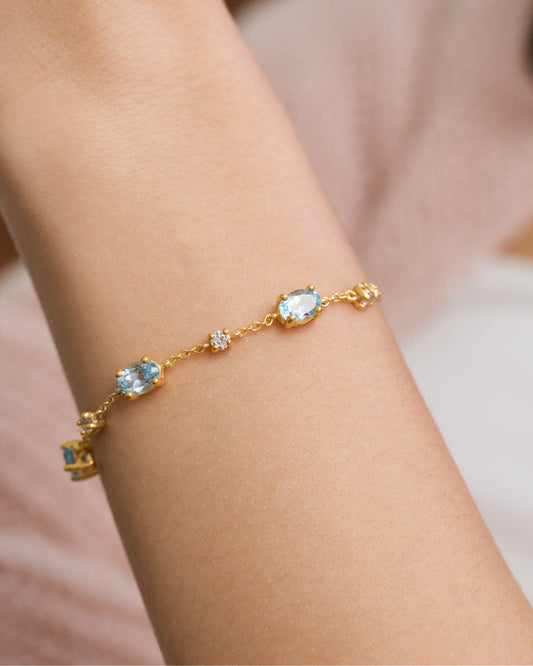 Blue Topaz Bracelet in 18k Gold Vermeil