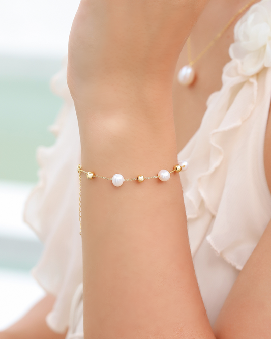 Pearl Bracelet in 18k Gold Vermeil